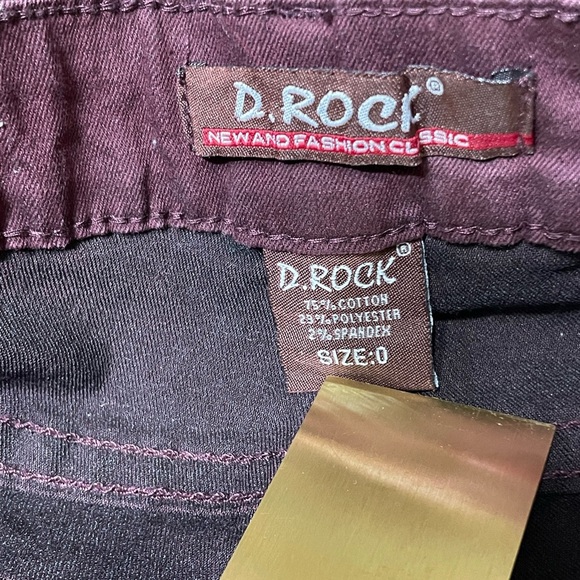 Burgundy Skinny By D. Rock, Sz 0. Tapered Leg. 5 Pocket. Never Worn - Picture 12 of 13